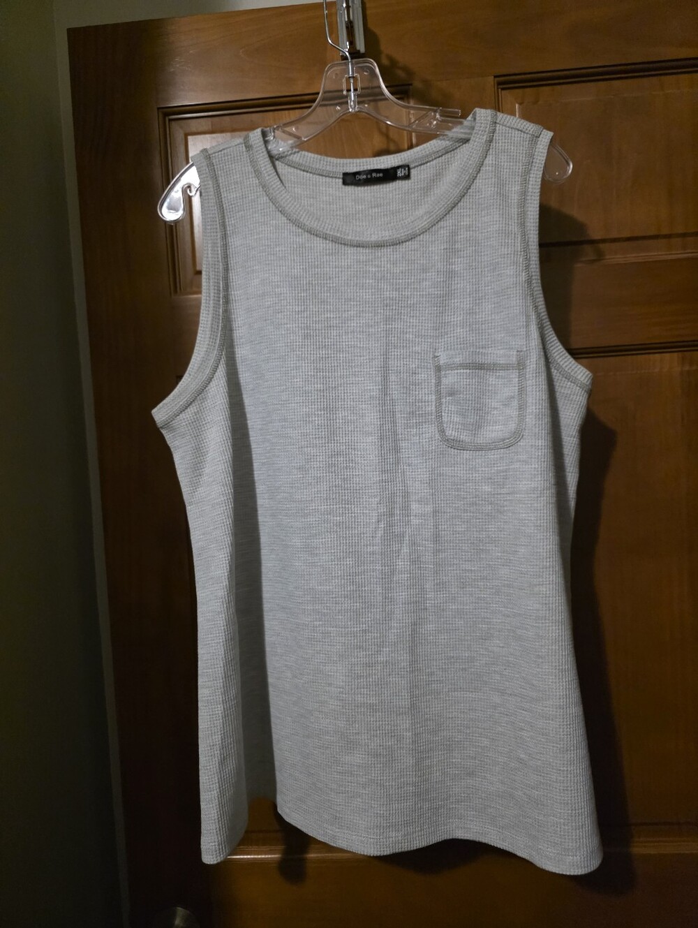 Doe & Rae Light Gray Ribbed Sleeveless Pocket Tank